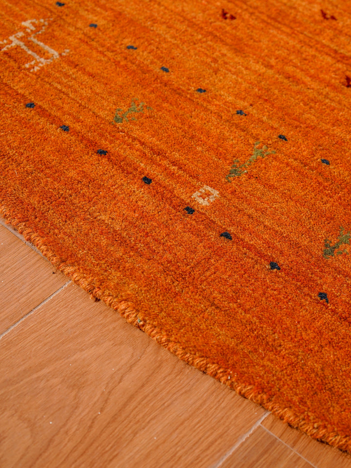 Handmade Wool Rug – Minimalist Patterned Style