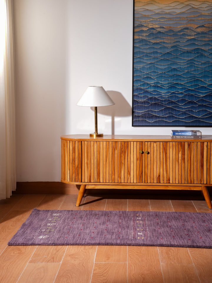 Handmade Wool Rug – Minimalist Patterned Style
