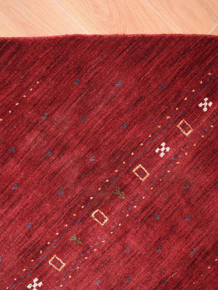 Handmade Wool Rug – Minimalist Patterned Style