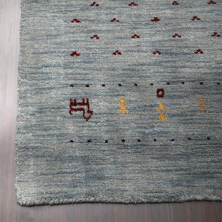 Handmade Wool Rug – Minimalist Patterned Style