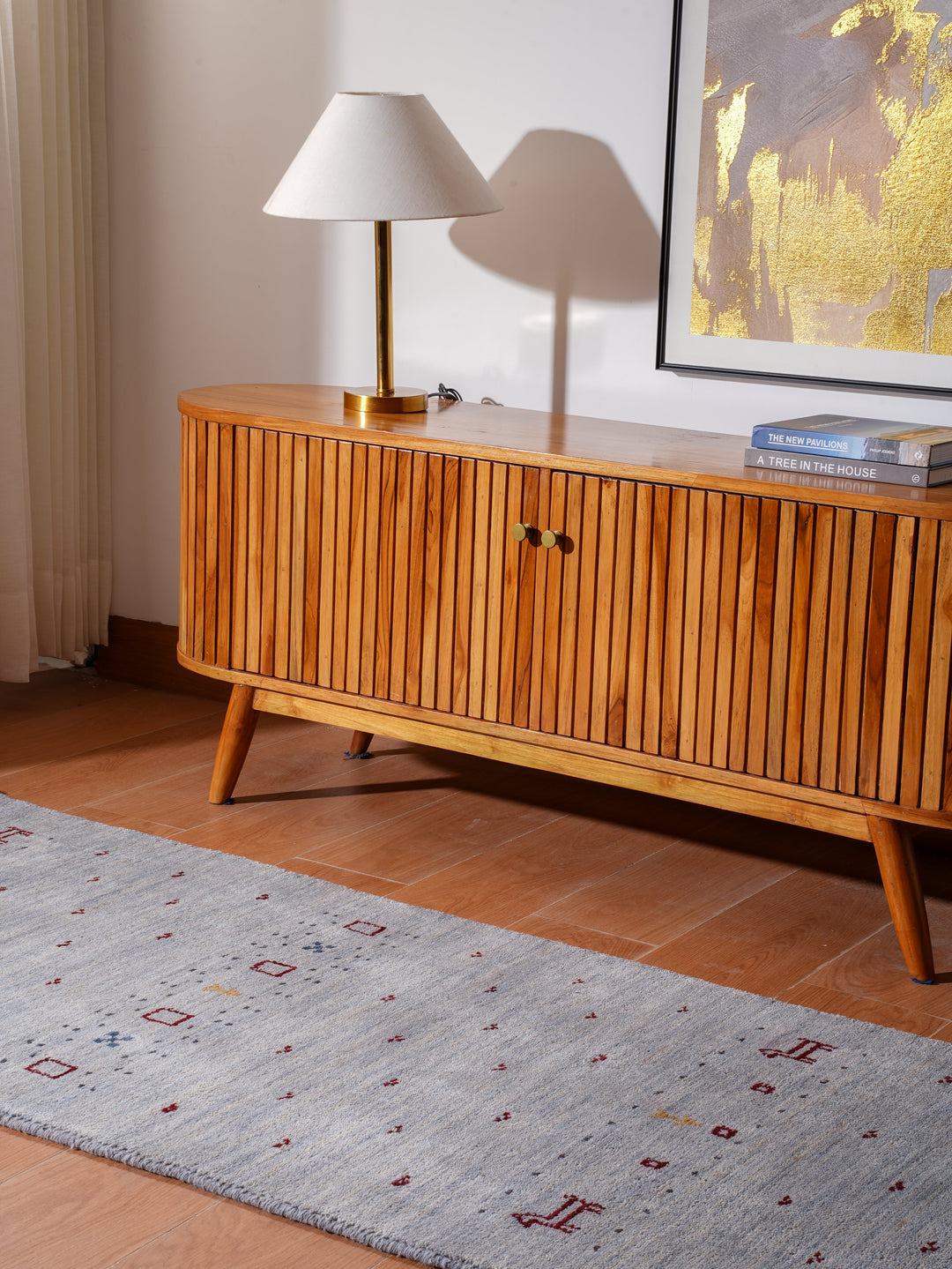 Handmade Wool Rug – Minimalist Patterned Style