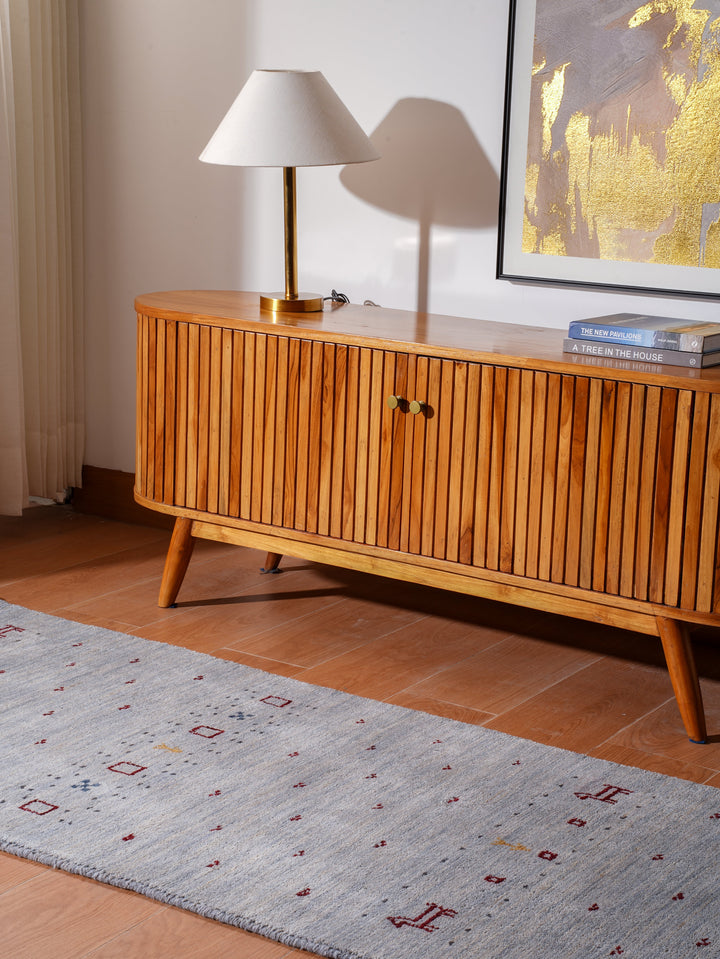 Handmade Wool Rug – Minimalist Patterned Style