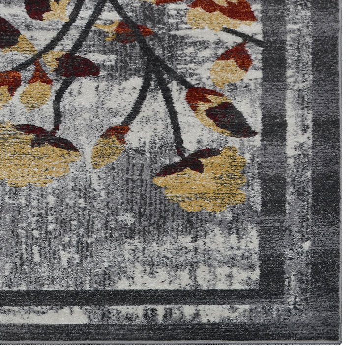 Machine Woven Heatset Polypropylene Area Rug Floral Silver M00023