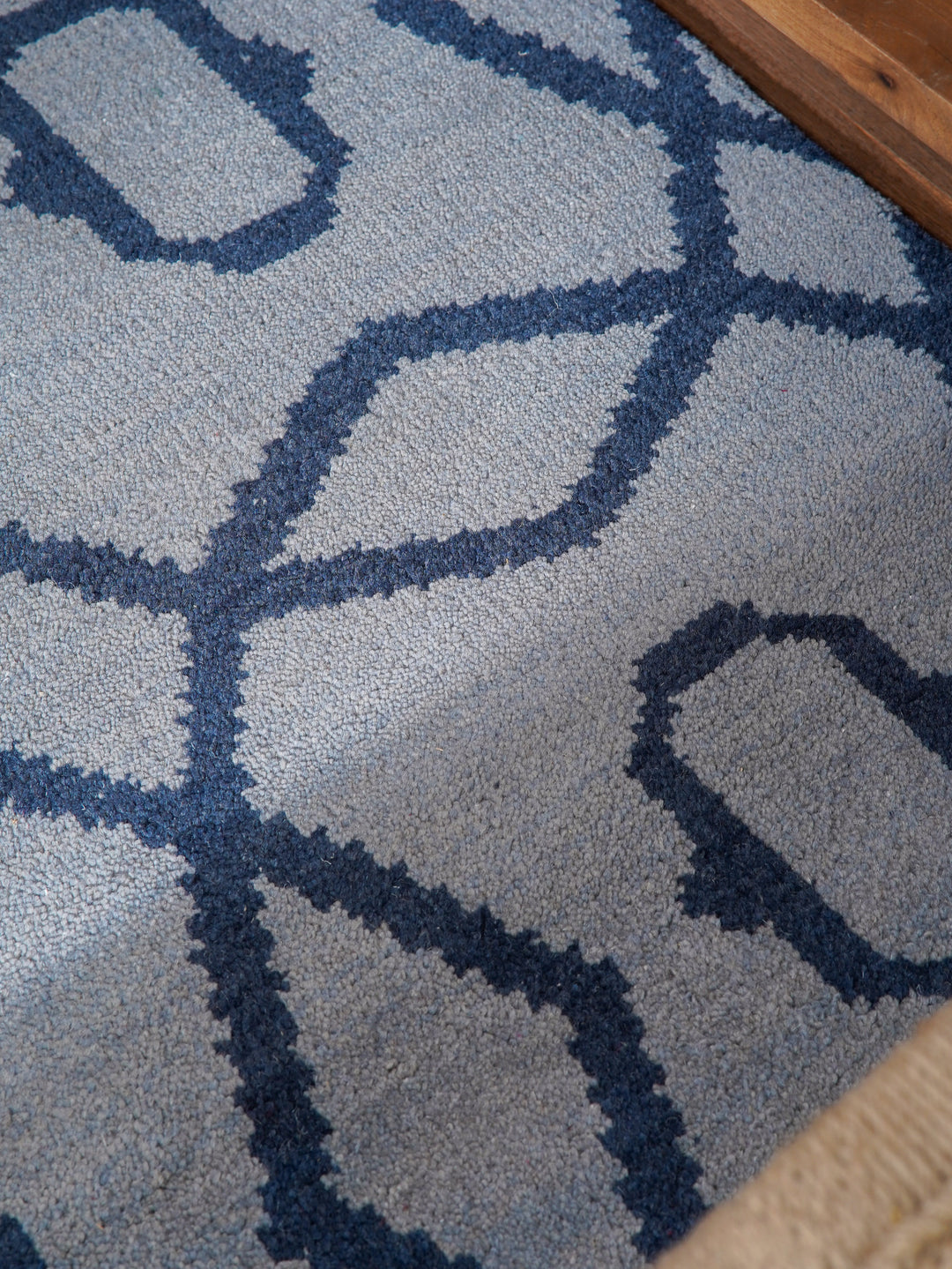 Hand Knotted Wool Area Rug Geometric Blue Beige N00533