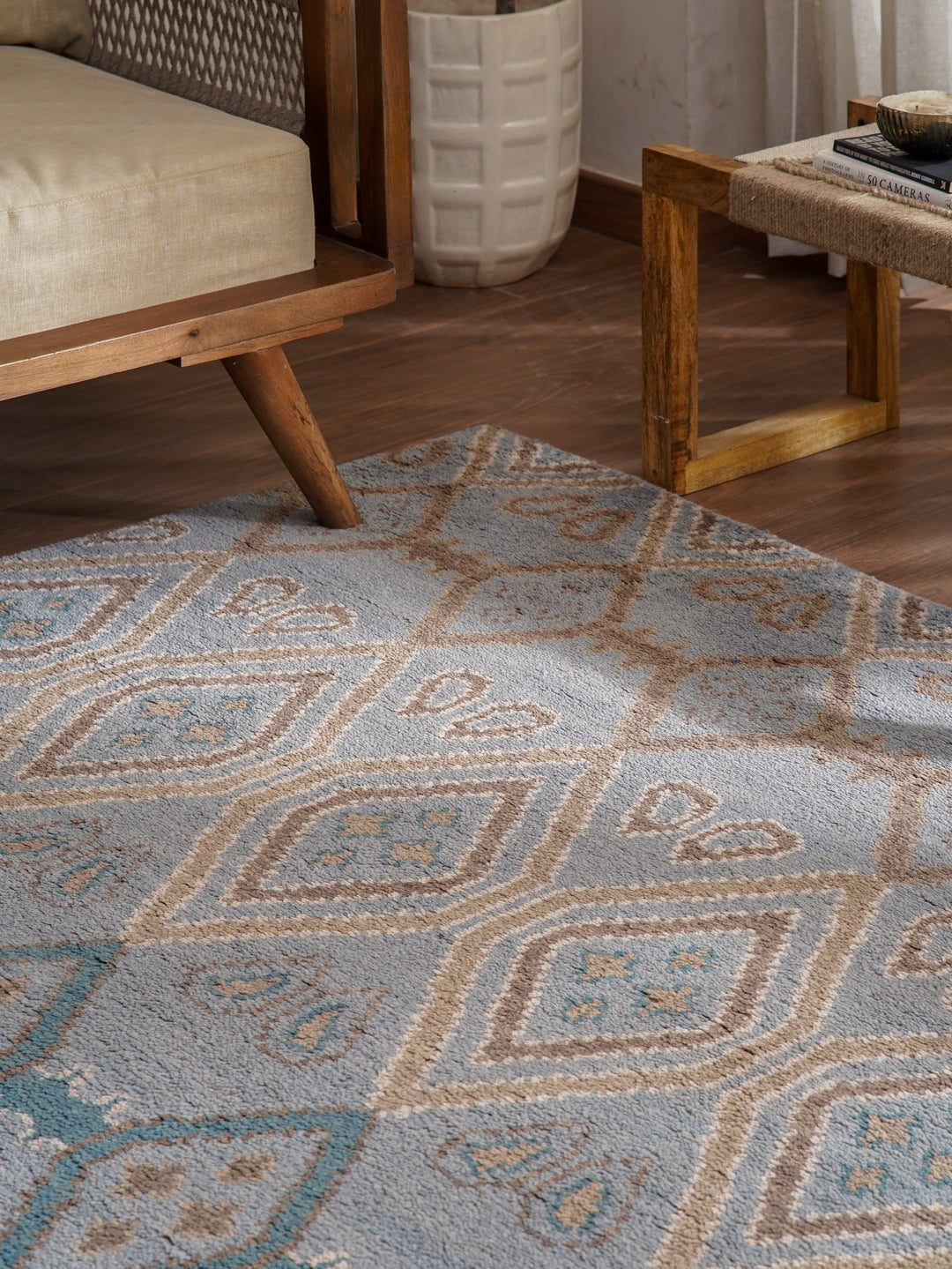 Hand Knotted Wool Area Rug Geometric Light Blue N00803