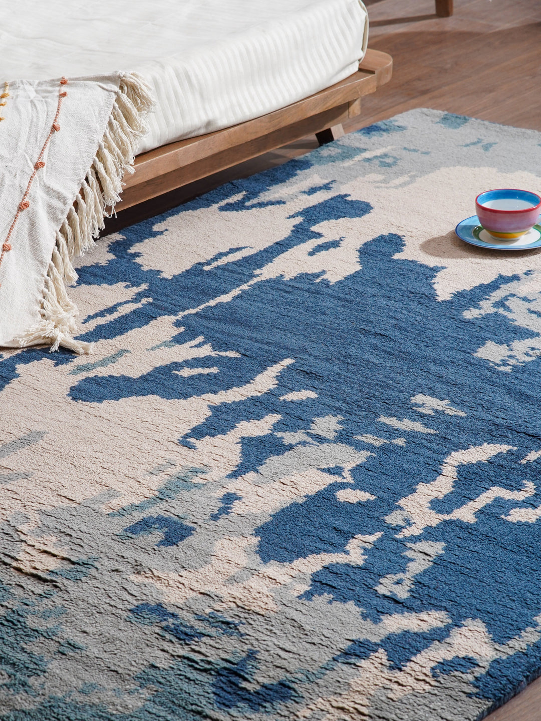 Hand Knotted Wool Area Rug Abstract Blue Beige N00806