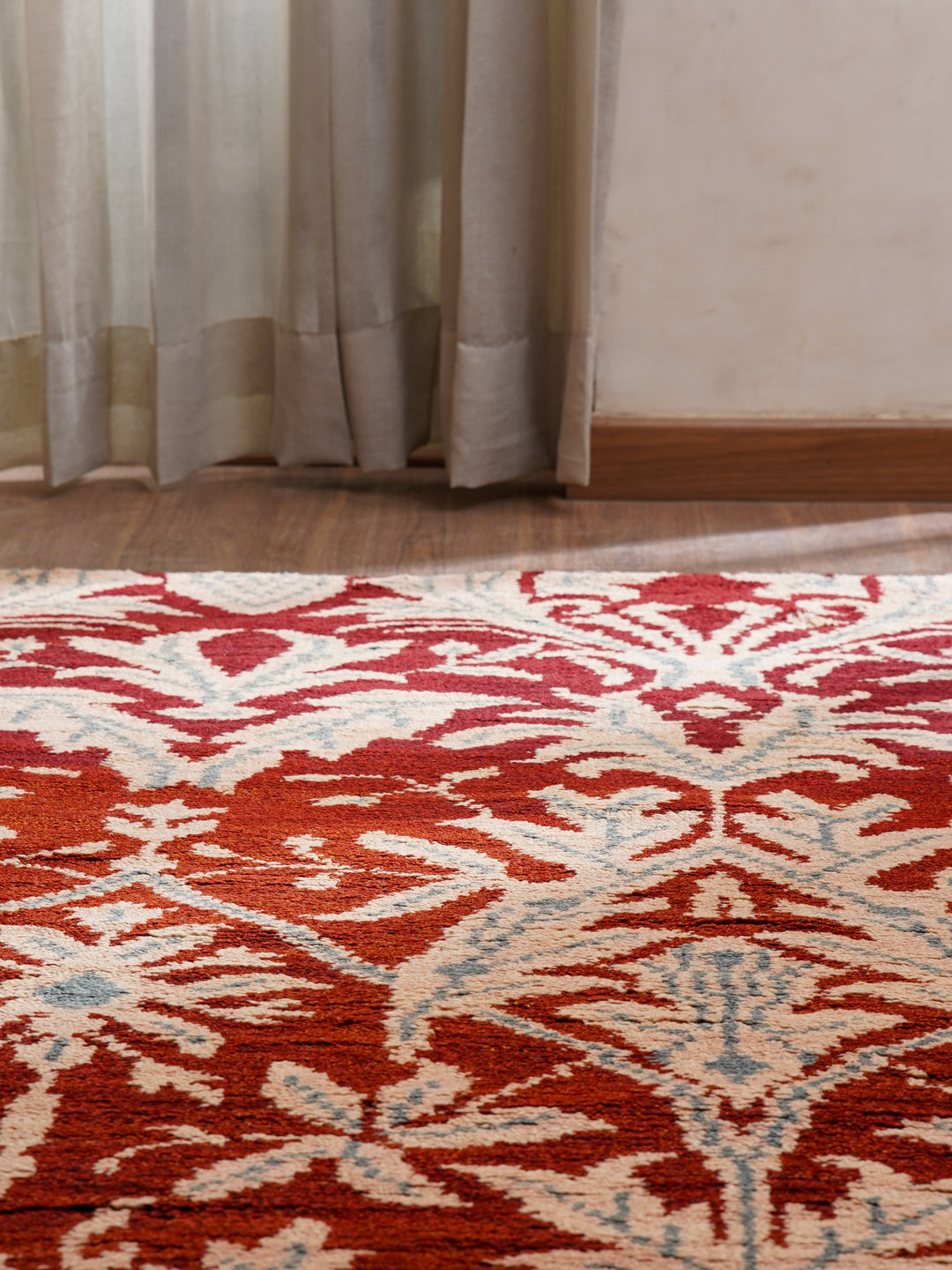 Hand Knotted Wool Area Rug Floral Red Gold N00925