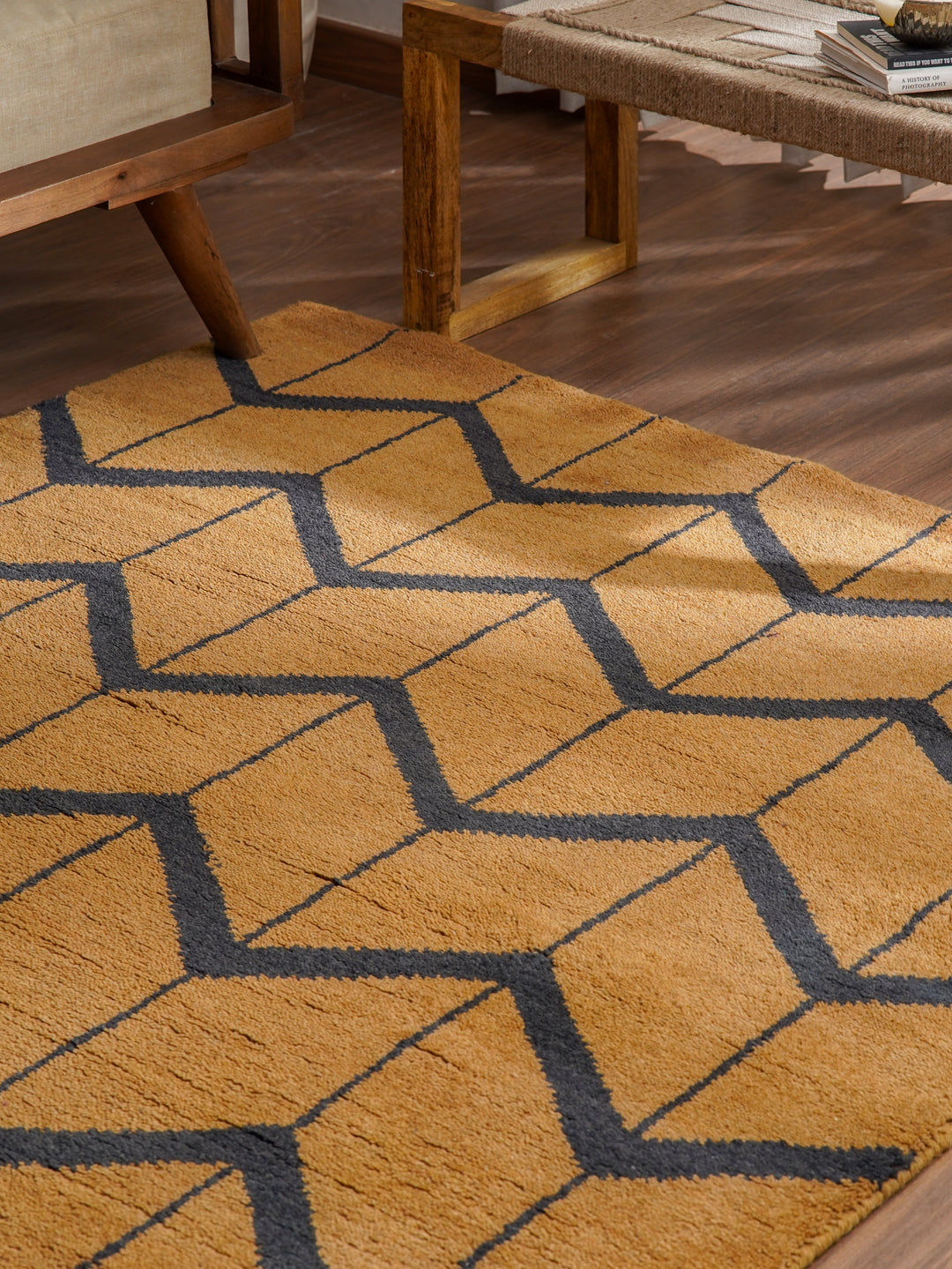 Hand Knotted Wool Area Rug Geometric Beige Brown N01052