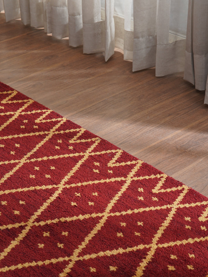 Hand Knotted Wool Area Rug Geometric Red Gold N01118