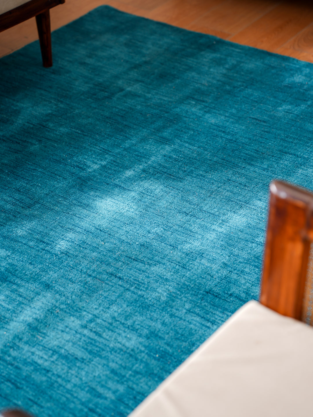 Hand Knotted Wool Solid Area Rug