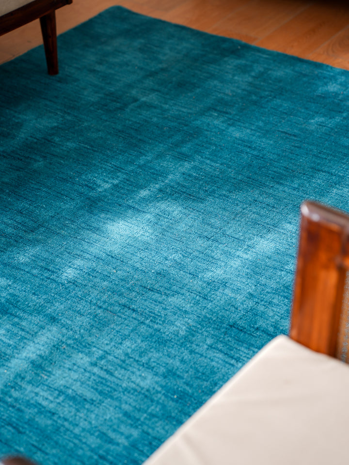 Hand Knotted Wool Solid Area Rug